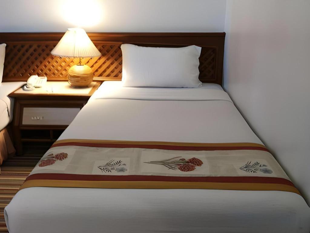 The Regency Hotel Hatyai หาดใหญ่ ภายนอก รูปภาพ