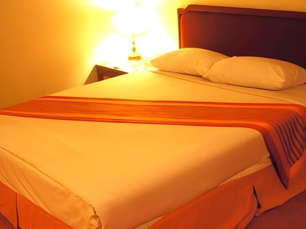 The Regency Hotel Hatyai หาดใหญ่ ภายนอก รูปภาพ