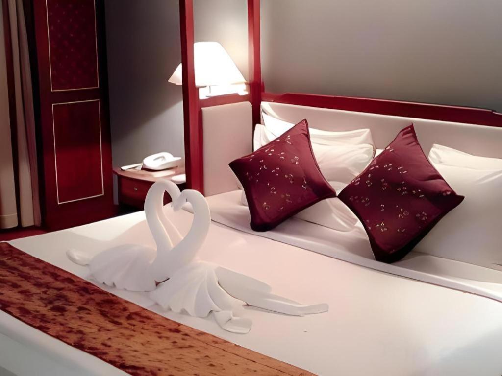 The Regency Hotel Hatyai หาดใหญ่ ภายนอก รูปภาพ