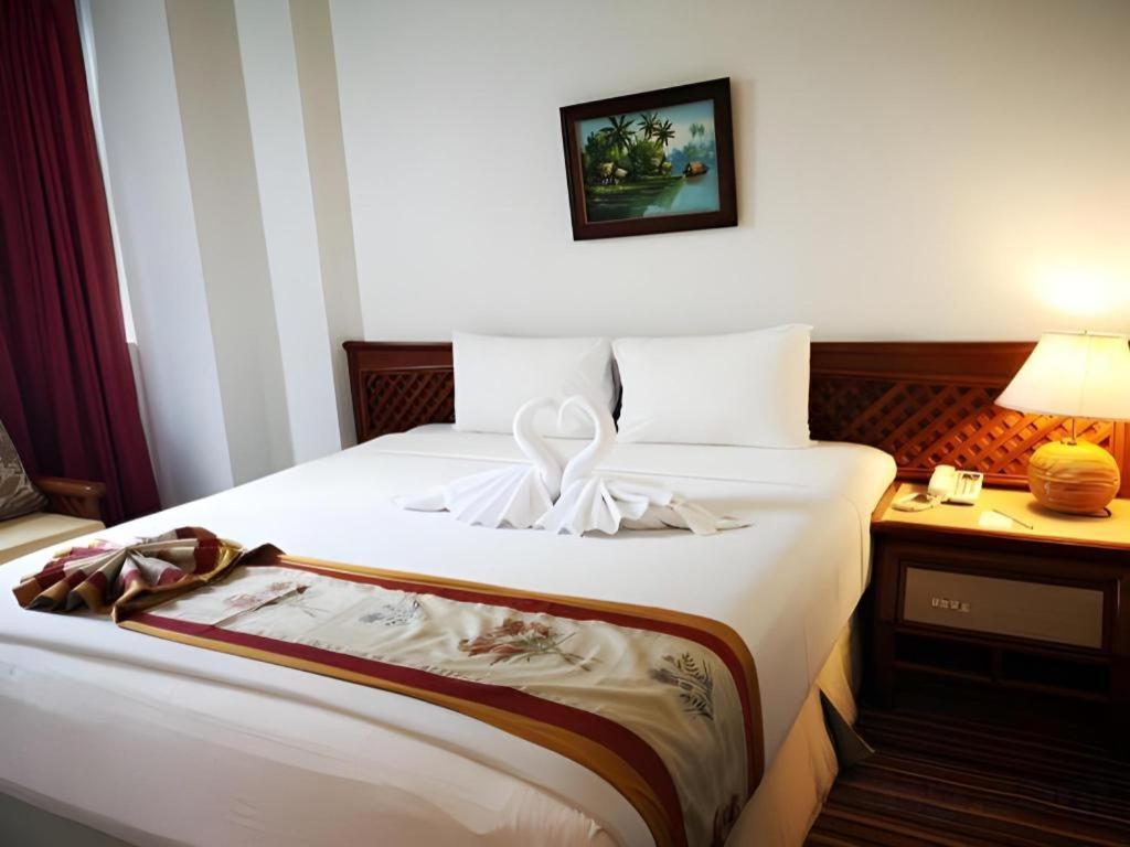 The Regency Hotel Hatyai หาดใหญ่ ภายนอก รูปภาพ