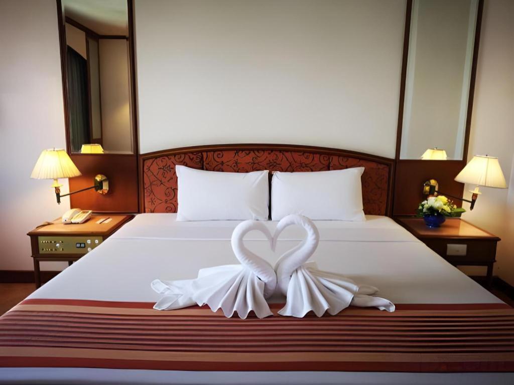 The Regency Hotel Hatyai หาดใหญ่ ภายนอก รูปภาพ