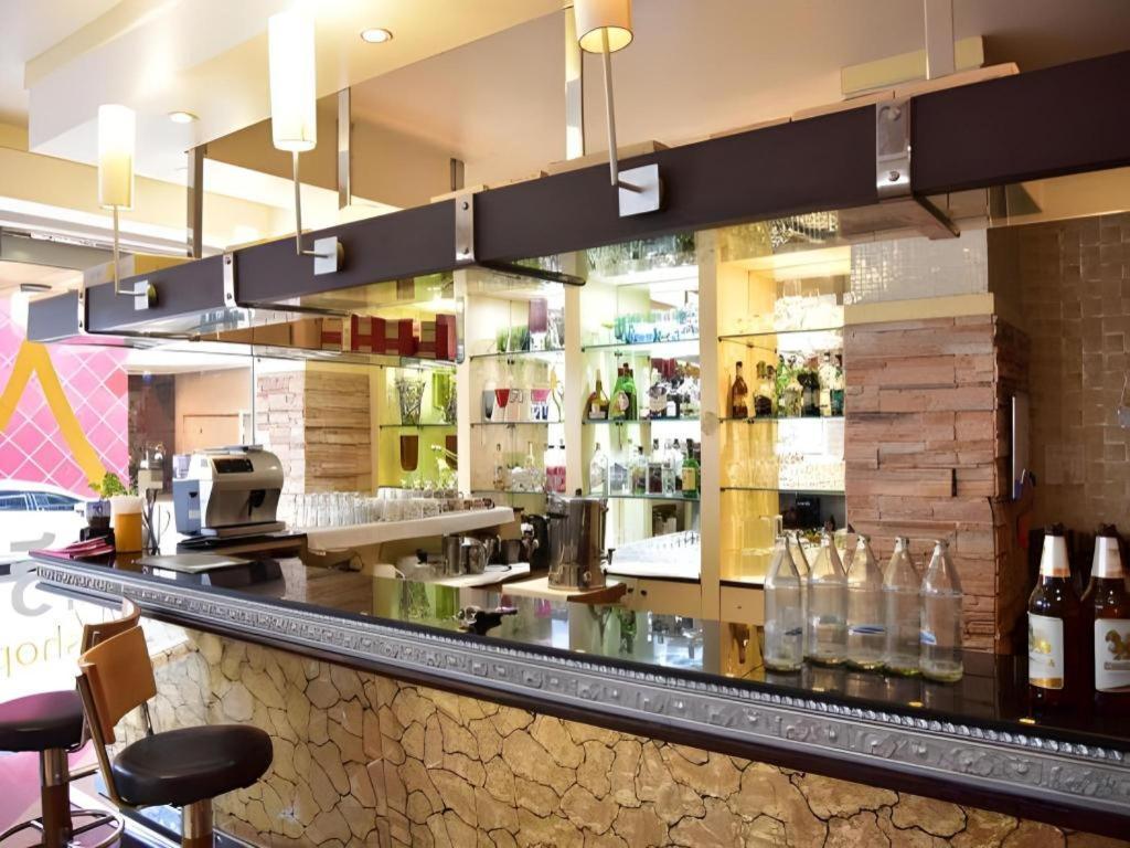 The Regency Hotel Hatyai หาดใหญ่ ภายนอก รูปภาพ