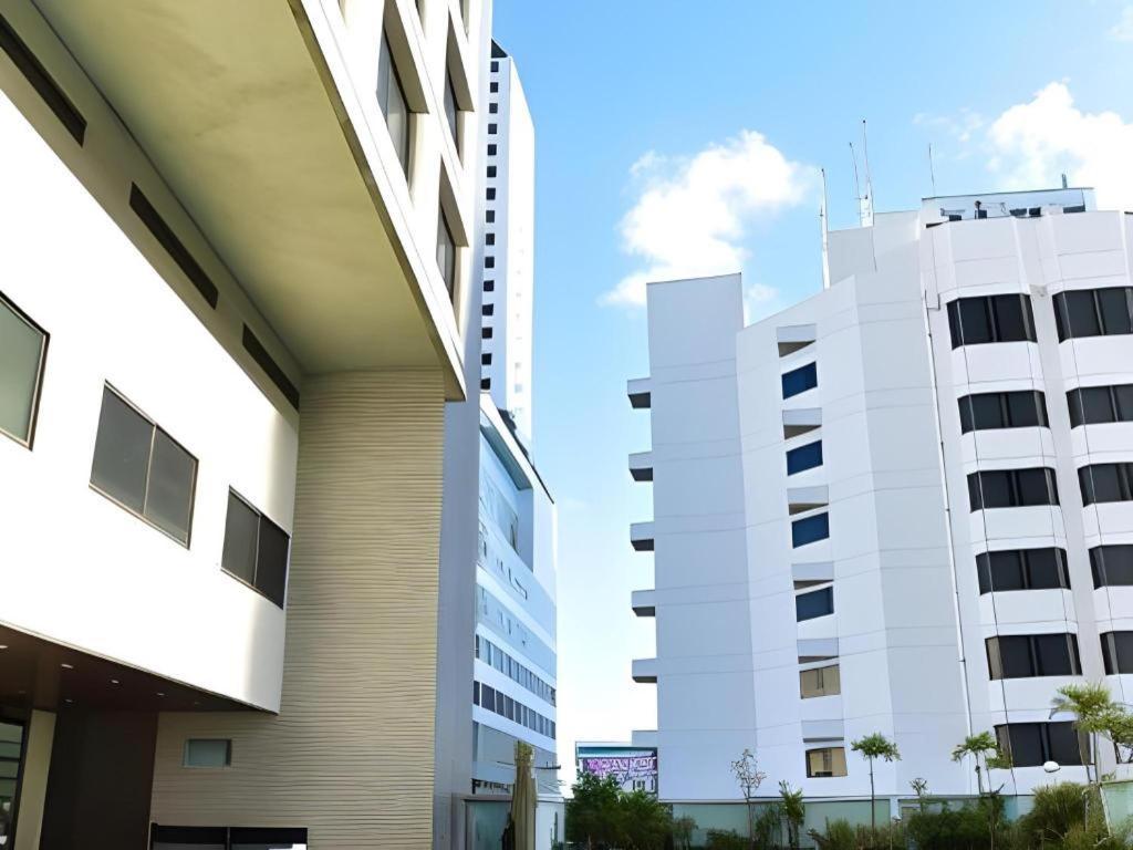 The Regency Hotel Hatyai หาดใหญ่ ภายนอก รูปภาพ